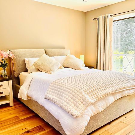 Oceanside Manor - Fancy Room - Golf Course & Beach View Qualicum Beach Eksteriør billede
