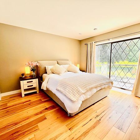 Oceanside Manor - Fancy Room - Golf Course & Beach View Qualicum Beach Eksteriør billede