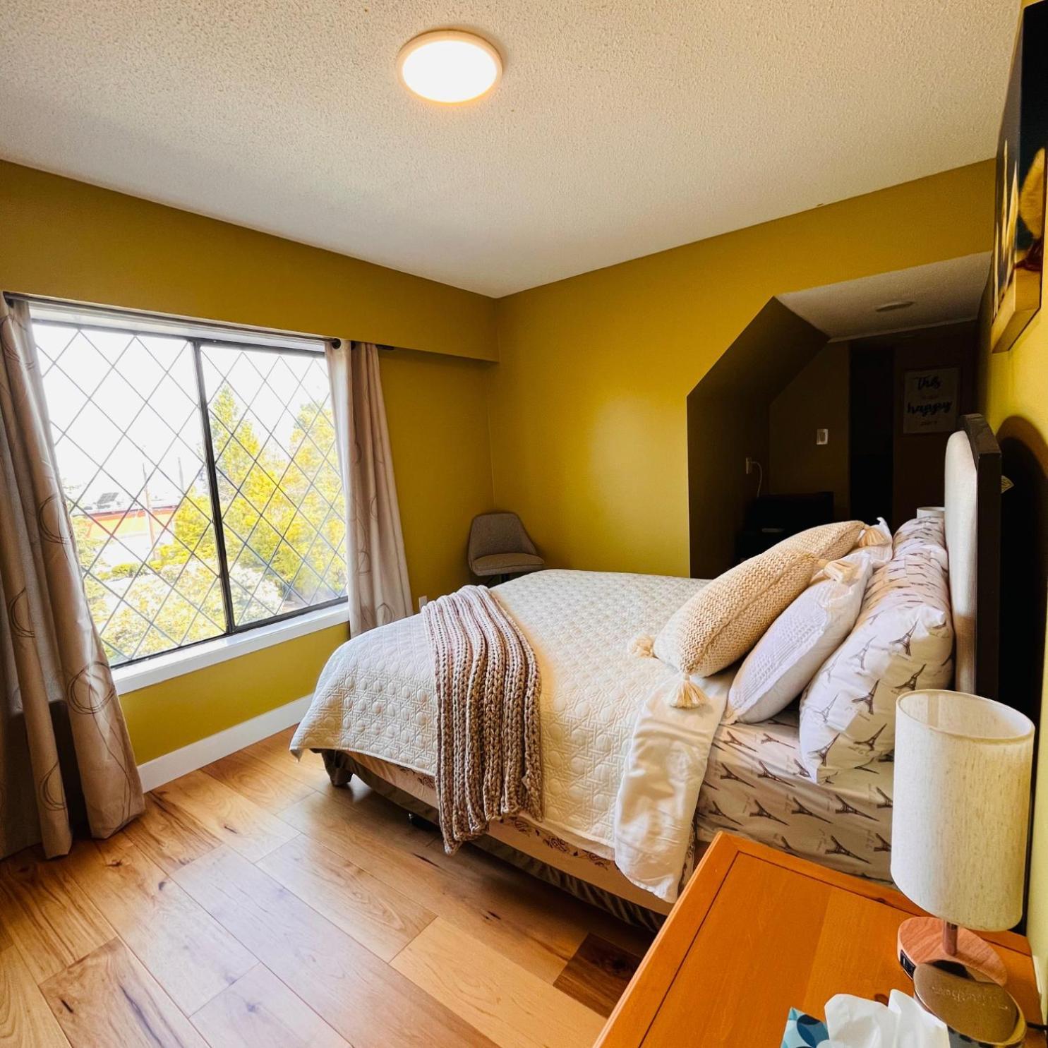 Oceanside Manor - Fancy Room - Golf Course & Beach View Qualicum Beach Eksteriør billede
